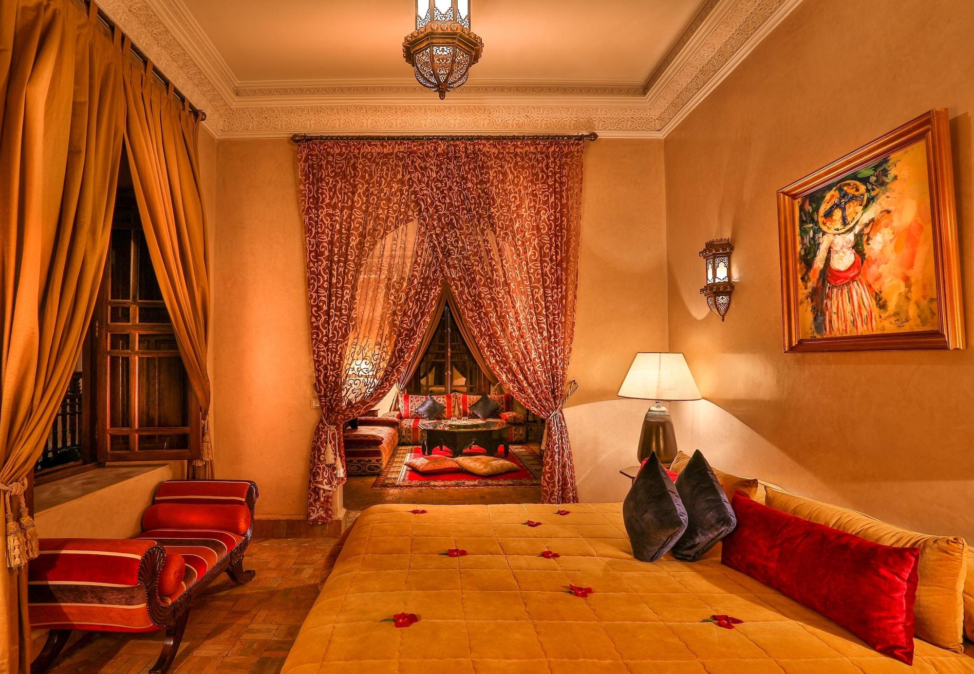 ホテル リヤド クニザ マラケシュ エクステリア 写真 The interior of the hotel